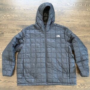 The North Face Black / Charcoal Classic Quilted Hooded Jacket